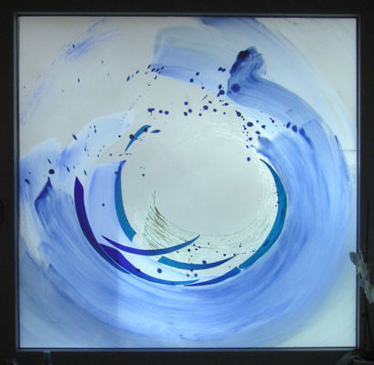 Badfenster Quadrat und Blau