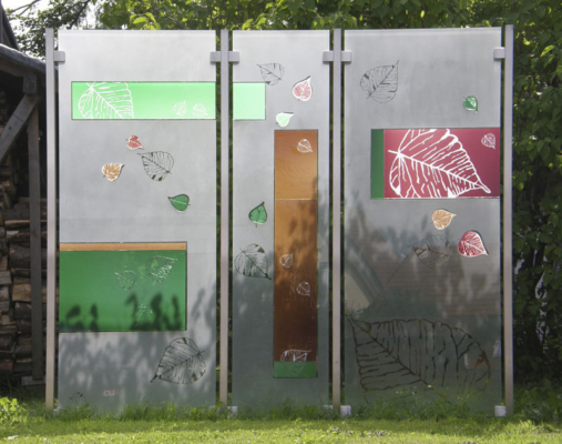 Glasmalerei Sattler - Glaszaun und Sichtschutz, individuell gestaltet