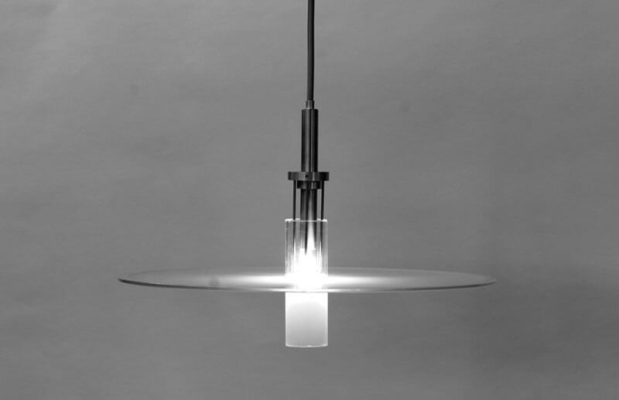 Glasmalerei Sattler - moderne und exklusive Leuchte aus Glas, zeitlose und elegante Gestaltung Glasmalerei Sattler - moderne und exklusive Leuchte aus Glas, zeitlose und elegante Gestaltung