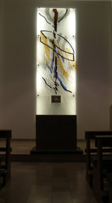 Chorraumgestaltung, St. Andreas, Stackendorf (am Abend), Entwurf: Diether F. Domes
